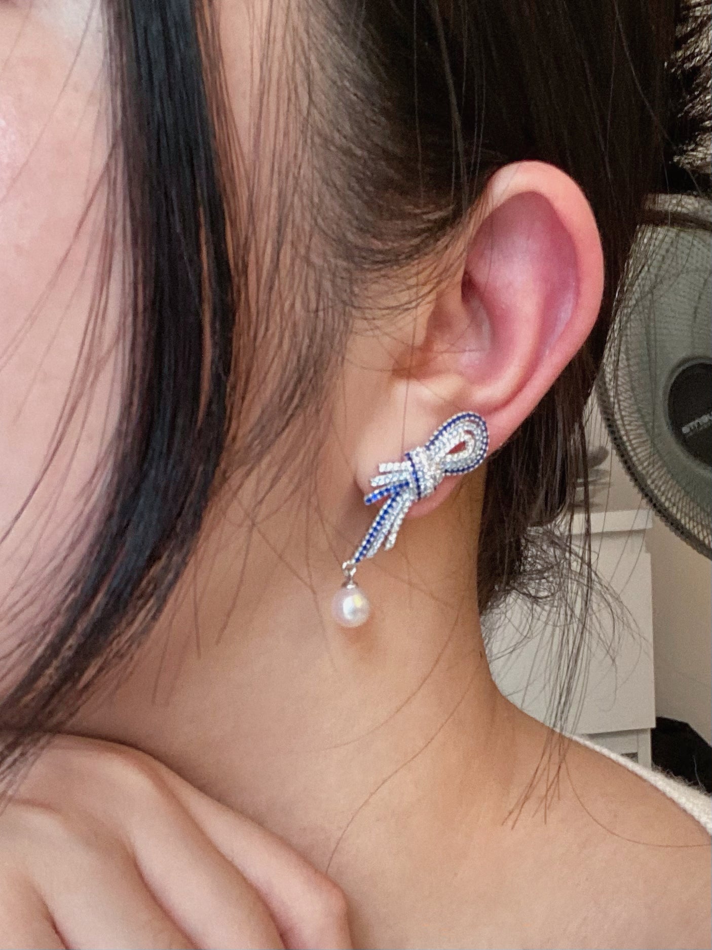 Blue ribbon earrings