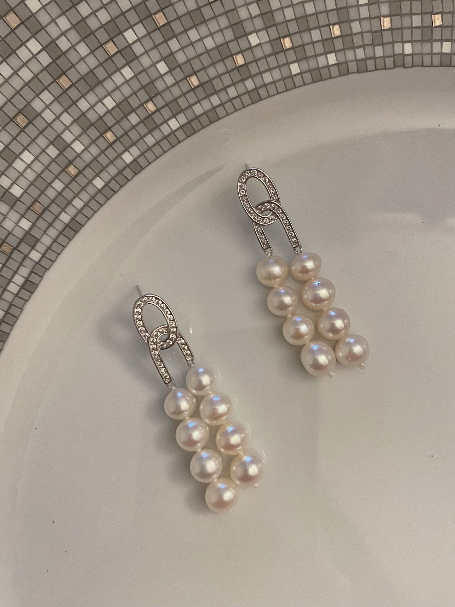 Double pendant earrings