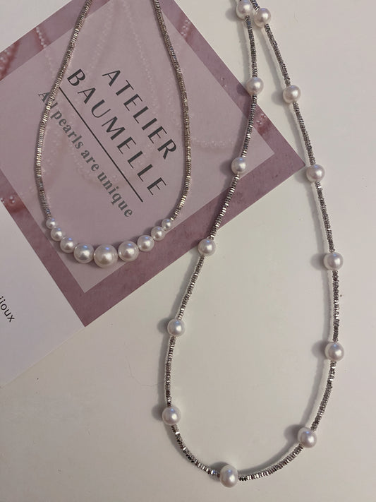 Silver necklace with high quality pearls