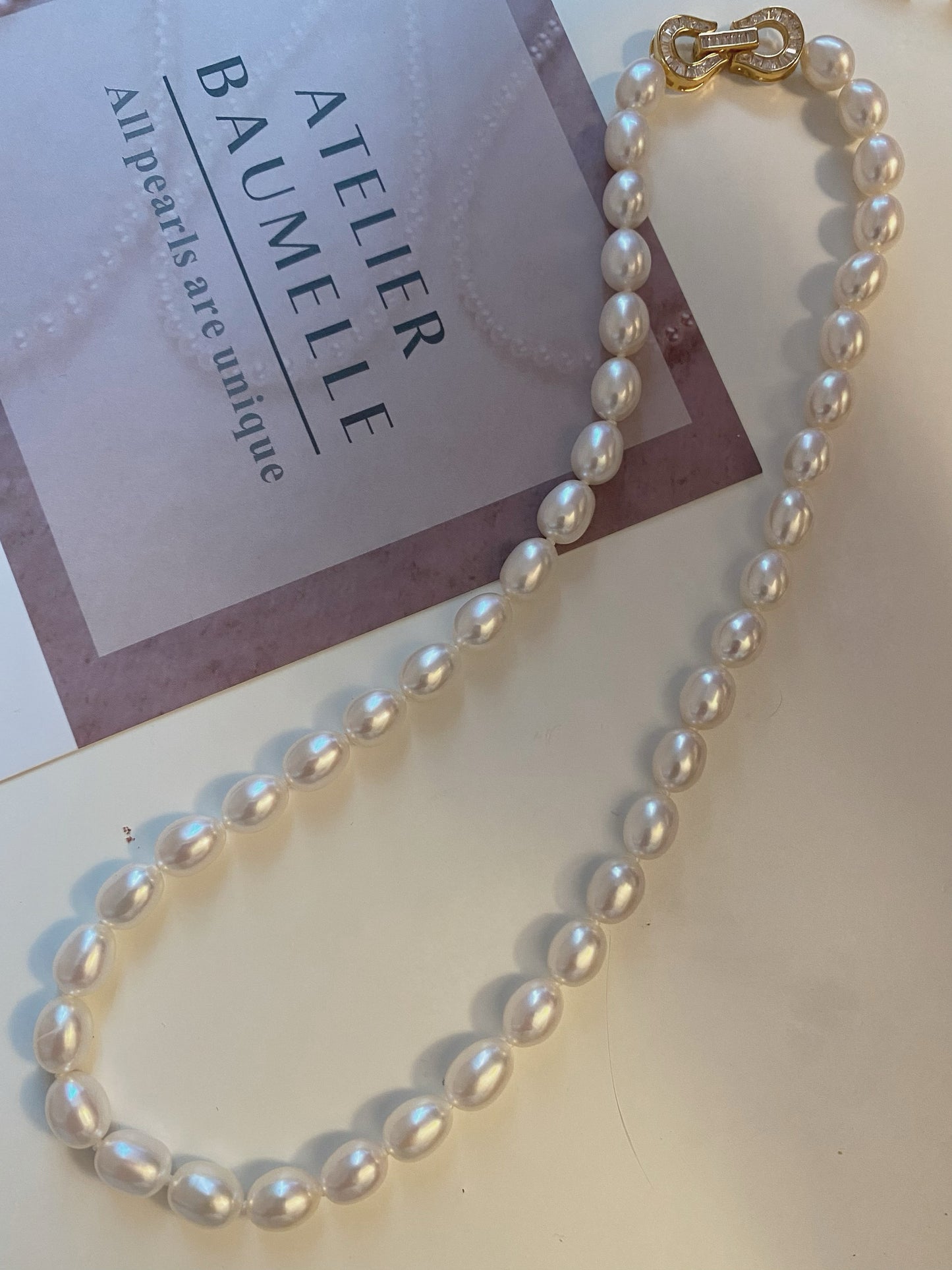 Oval pearl necklace, 6-7mm