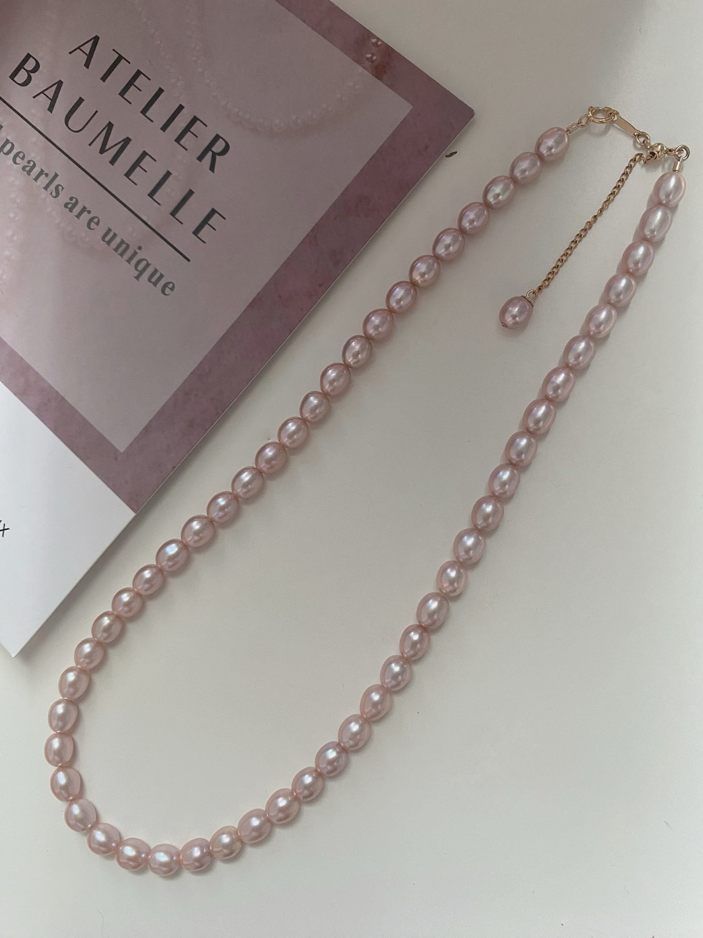 Excellent oval pearl necklace, 4-5 or 5-6mm