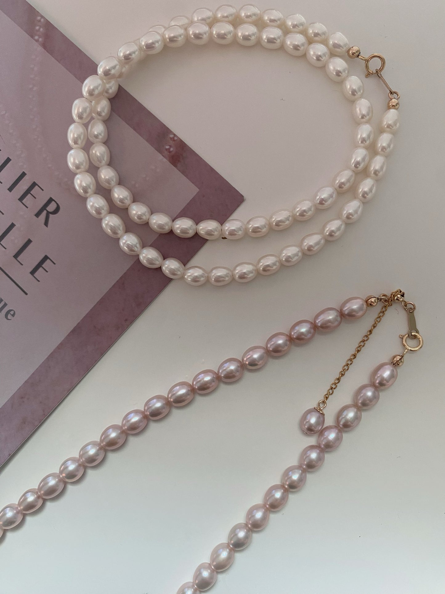 Excellent oval pearl necklace, 4-5 or 5-6mm