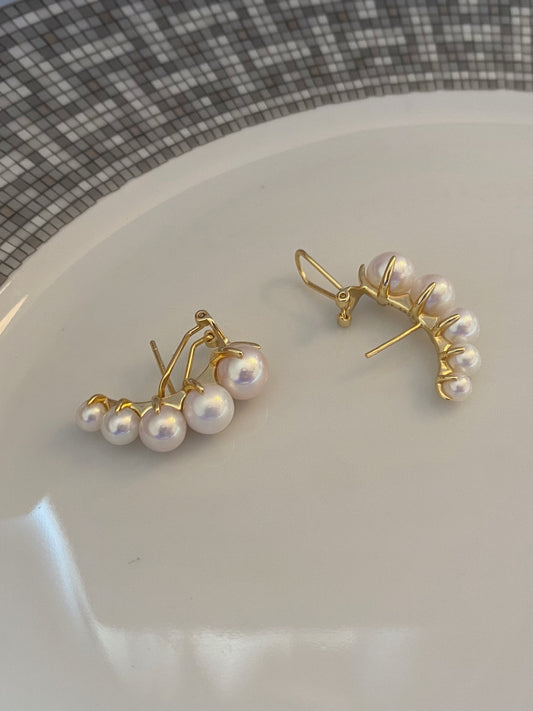 C shaped pearl earring