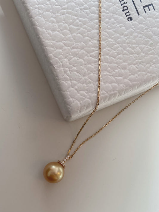 South sea golden pearl pendant necklace 18K GOLD