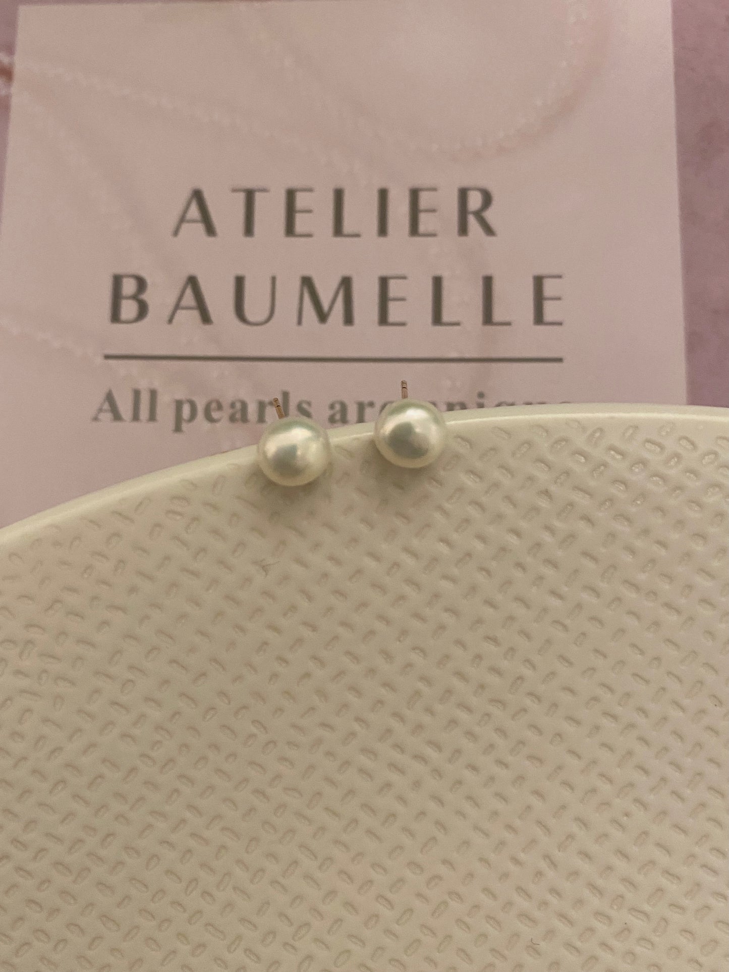 4A+ Button pearls stud earrings