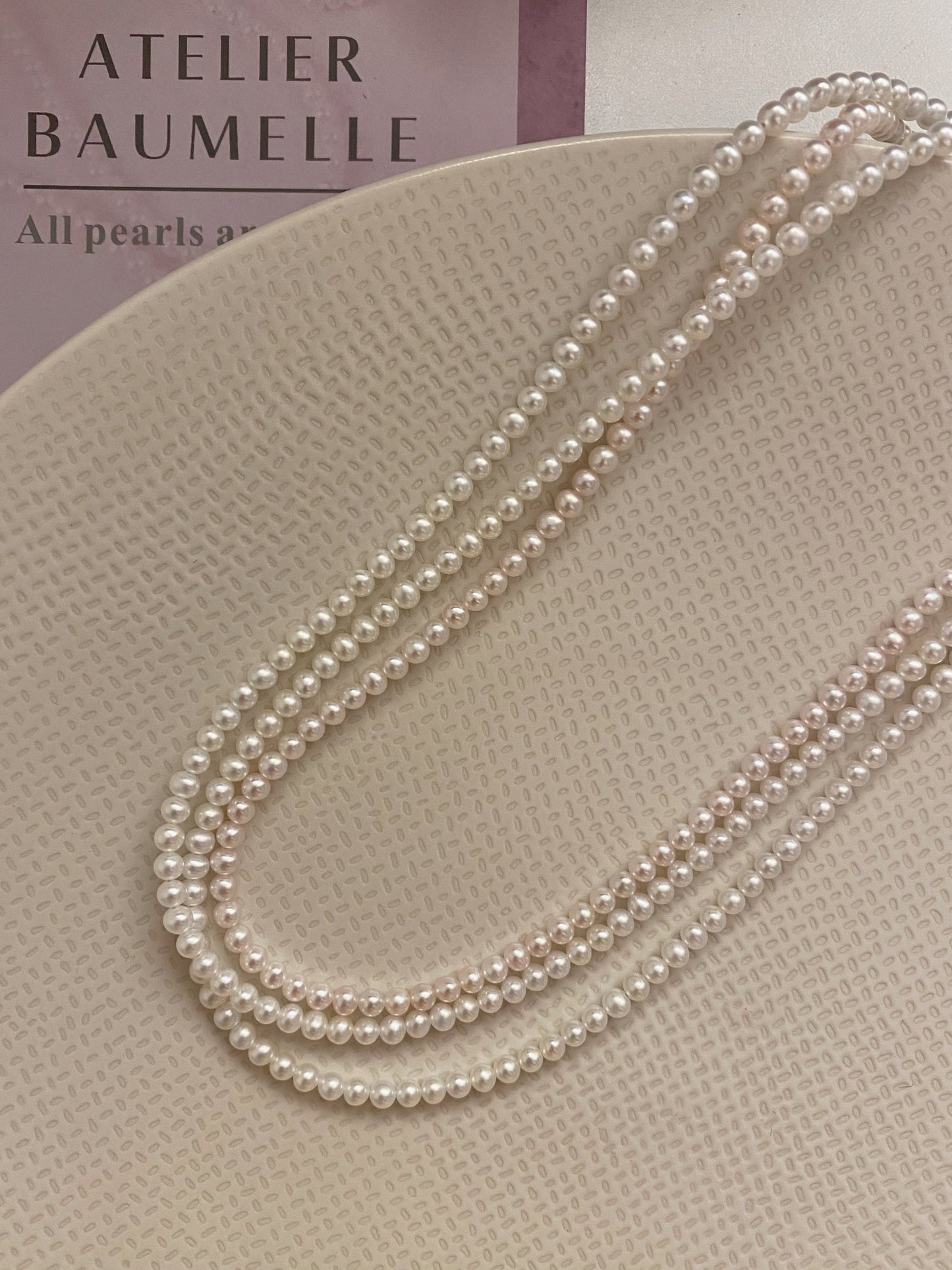 (Special Color) Pearl necklace