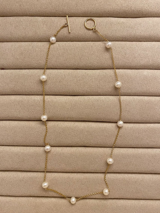 Pearl station necklace