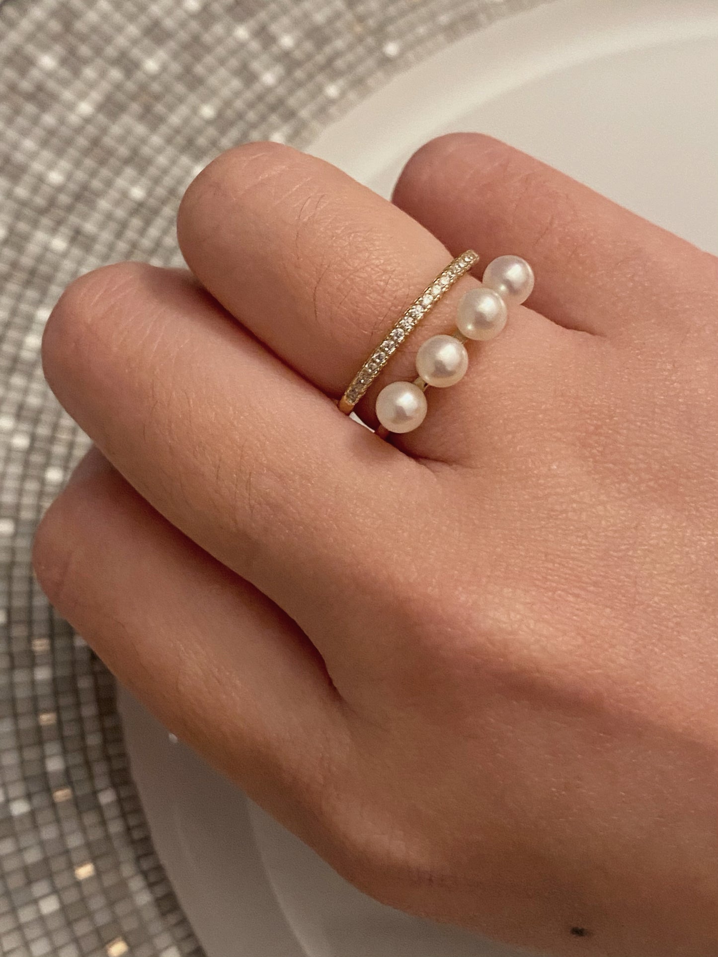 Bague avec 4 perles