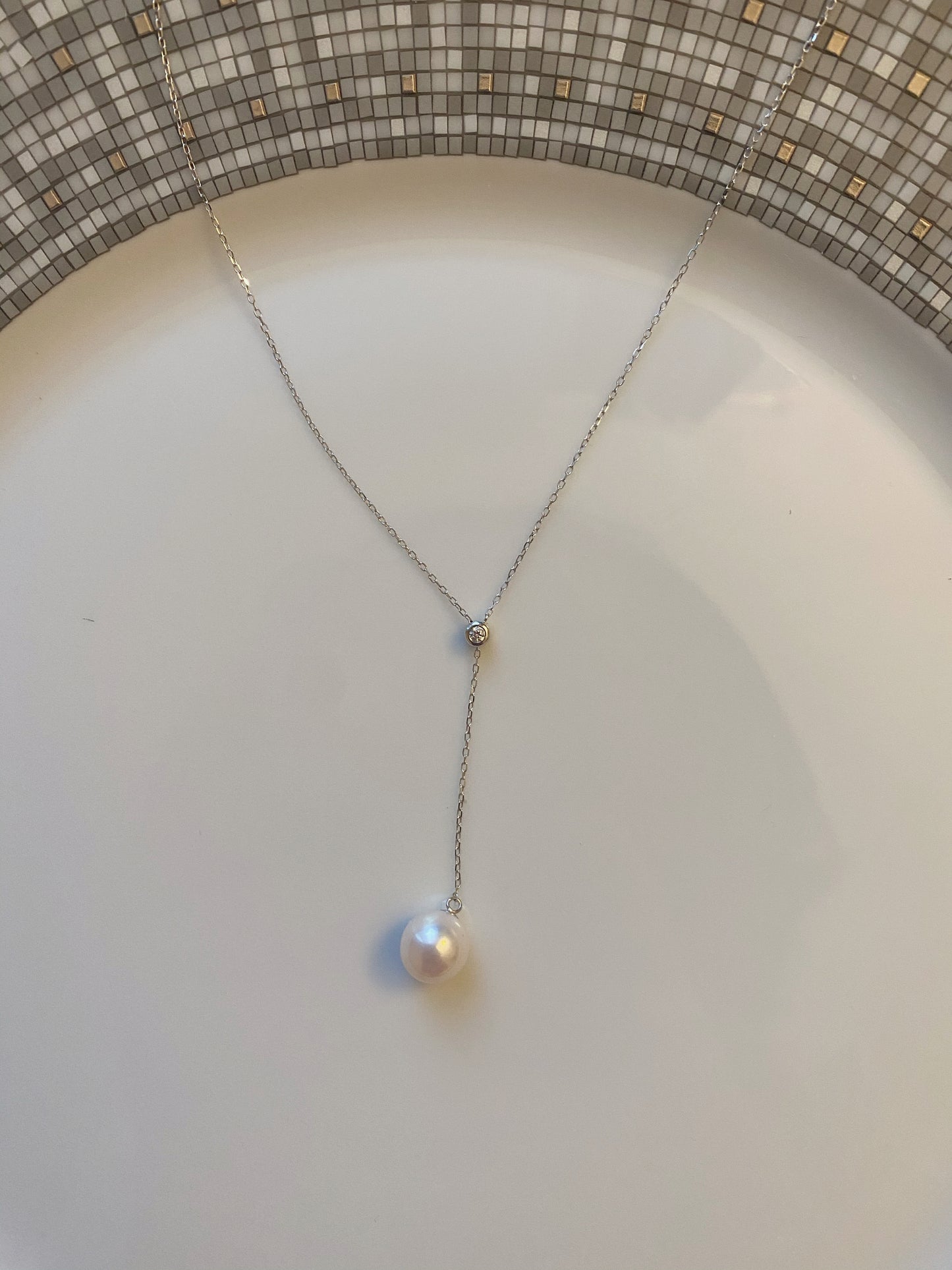 18K white gold, Cristal Y pendant pearl necklace